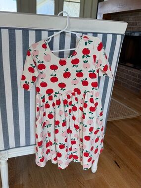 Hanna Andersson Girls' Pink & Red Apple Print Knit Dress